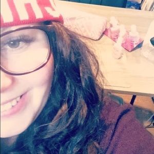 Meet your Posher, Samantha